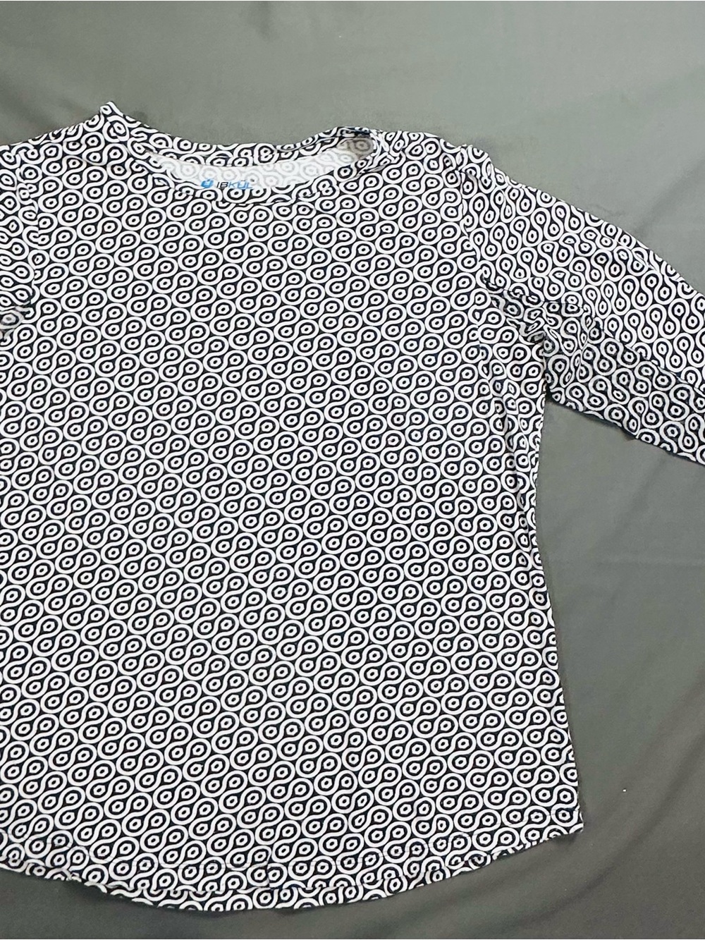 IBKÜL Black & White Geometric Print IceFil Long Sleeve Sun Shirt Top L Large